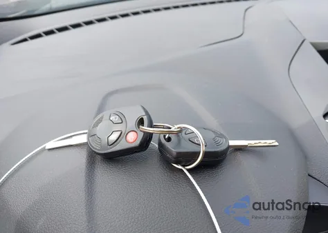 2017 Ford Escape Se z USA, uszkodzony, nr VIN 1FMCU0GD7HUC45713